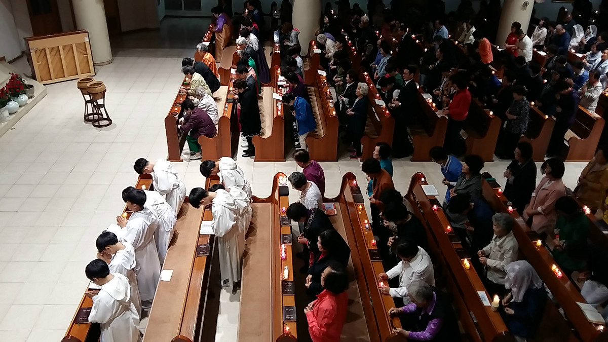 8 묵주의기도 시작.jpg