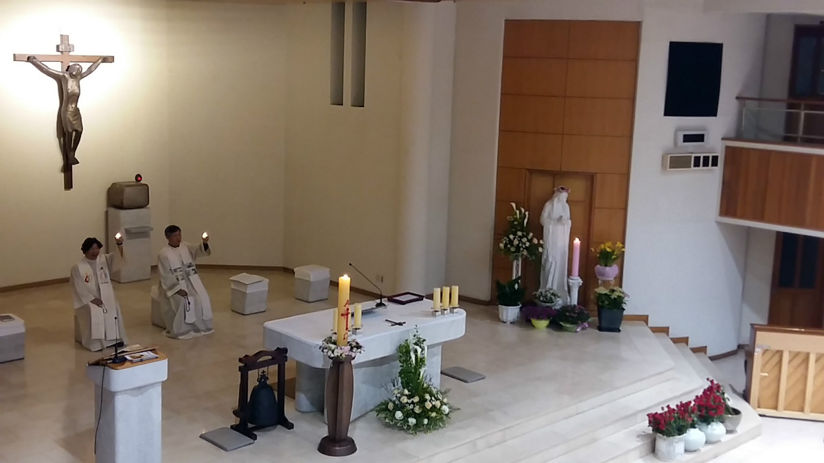 10 사제 묵주의기도.jpg