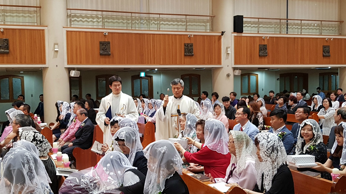 16 선물 축성.jpg