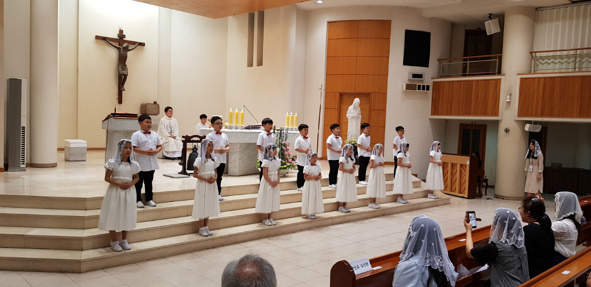 8 아이들공연.jpg