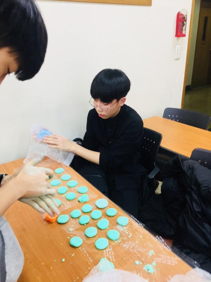 KakaoTalk_20180102_153922732.jpg
