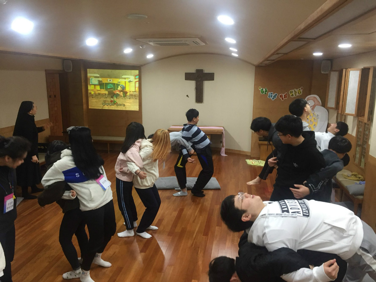 중고등부피정1 (5).jpg